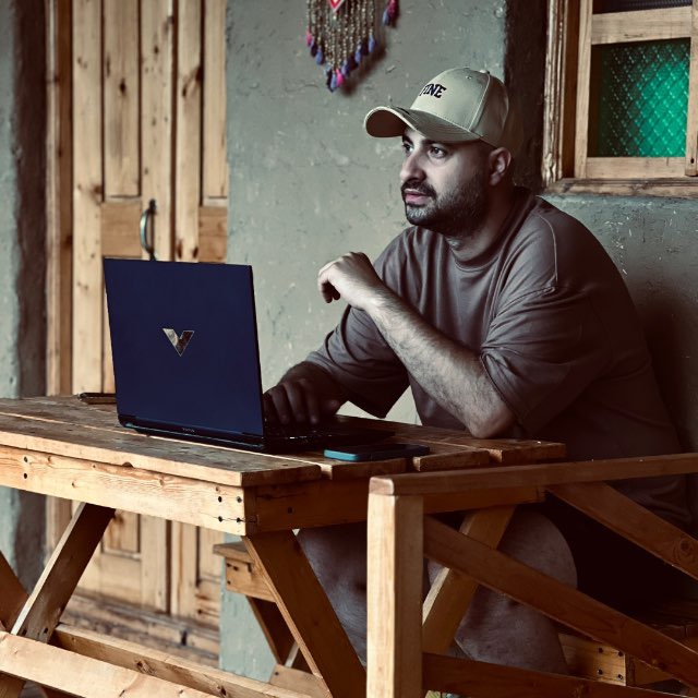 امین رحمانی